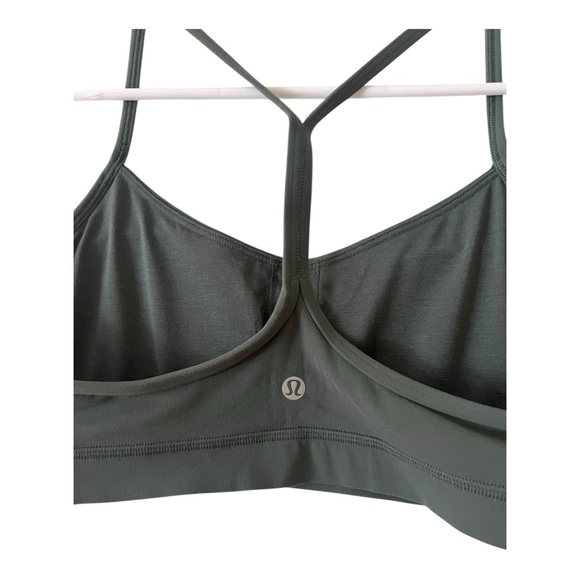 LULULEMON Flow Y Bra Nulu Light Support A-C Cups w Pads NWOT size 10 square tag - Picture 7 of 8